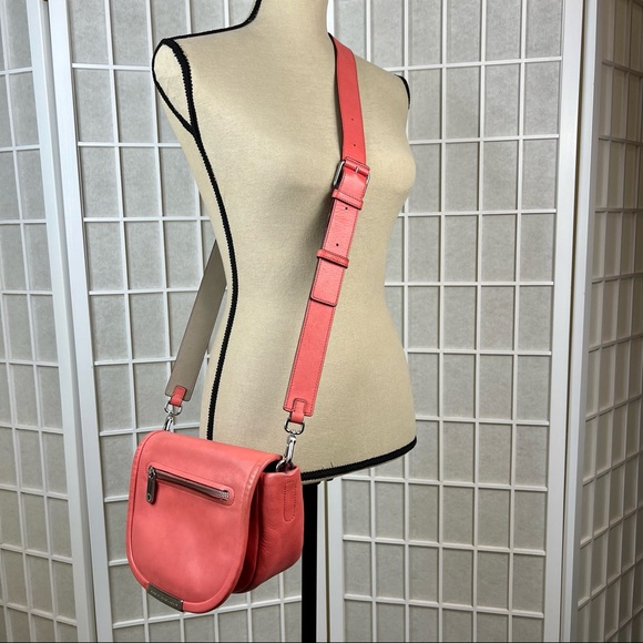 *MARC BY MARC JACOBS Luna Leather Saddle Crossbody Rose Bush Bag Purse - Picture 2 of 15